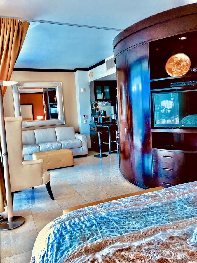 Apartment At De Soleil Hotel On Ocean Drive Miami Beach Dış mekan fotoğraf